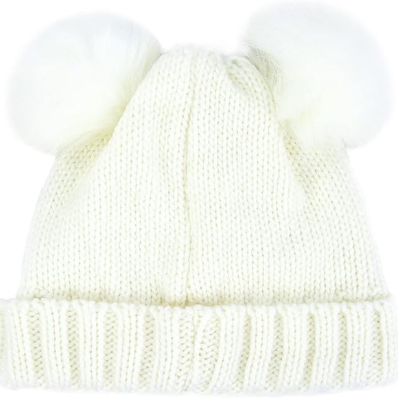 Girl’s Cold Weather Beanie Hat (4 Years Old) - Picture 3 of 3